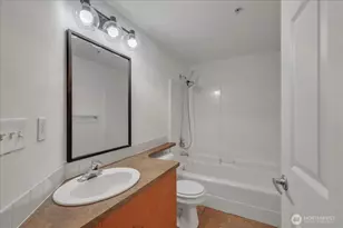 18 Dravus St, Seattle, WA 98109 - Photo 20