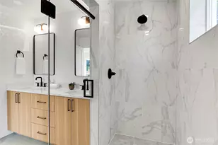 627 B W Emerson St, Seattle, WA 98119 - Photo 16