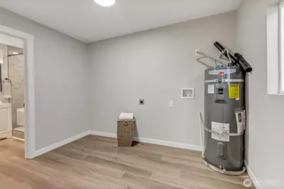 2411 Queets Avenue, Hoquiam, WA 98550 - Photo 14