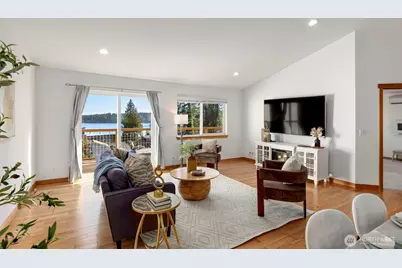 8498 Illahee Road NE, Bremerton, WA 98311 - Photo 10