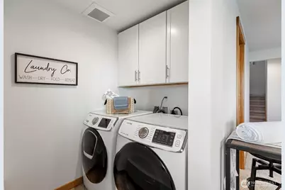 8498 Illahee Road NE, Bremerton, WA 98311 - Photo 32