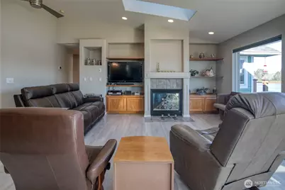 598 Mount Olympus Avenue SE, Ocean Shores, WA 98569 - Photo 8