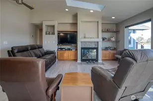 598 Mt Olympus Ave SE, Ocean Shores, WA 98569 - Photo 8