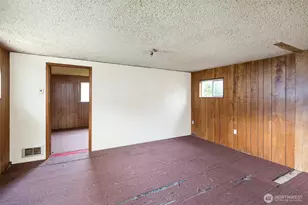 910 E 7th St, Port Angeles, WA 98362 - Photo 14