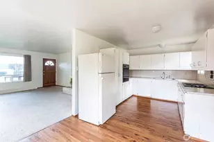 910 E 7th St, Port Angeles, WA 98362 - Photo 6