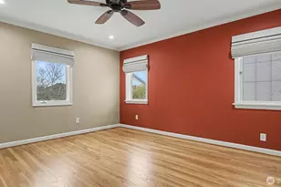 4335 NE 45th St, Seattle, WA 98105 - Photo 12