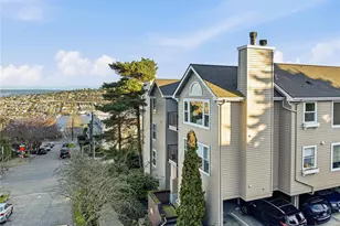 467 Newton St, Seattle, WA 98109 - Photo 30