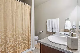 20327 40th Ave E, Spanaway, WA 98387 - Photo 18