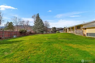 1705 Norman St, Wenatchee, WA 98801 - Photo 4