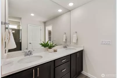 33305 Glacier Avenue SE, Black Diamond, WA 98010 - Photo 18