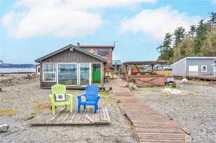 15 U Snoqualmie Ave, Hat Island, WA 98206 - Photo 2