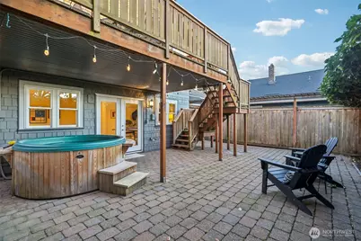 6709 2nd Avenue NW, Seattle, WA 98117 - Photo 28