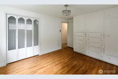 16107 81st Place NE, Kenmore, WA 98028 - Photo 18