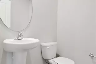 11002 Emmons Ct E, Puyallup, WA 98374 - Photo 12