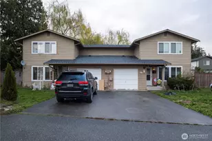 10425 Holly Dr, Everett, WA 98204 - Photo 1