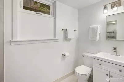 2510 W Armour Street, Seattle, WA 98199 - Photo 22