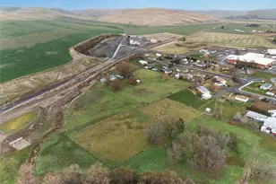 244 E Camp Rd, Waitsburg, WA 99361 - Photo 40