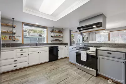 22534 SE 304th Place, Black Diamond, WA 98010 - Photo 12