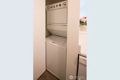 7453 133rd Avenue SE #M305, Newcastle, WA 98059 - Photo 8