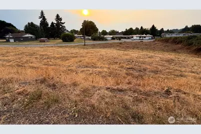 1508 River Road, Longview, WA 98632 - Photo 2