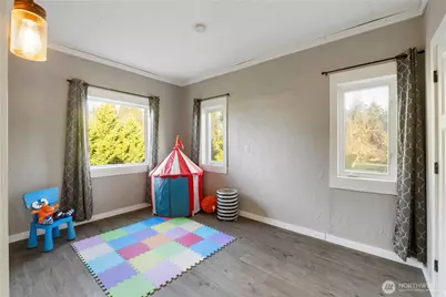 5318 40th Street E, Tacoma, WA 98443 - Photo 18