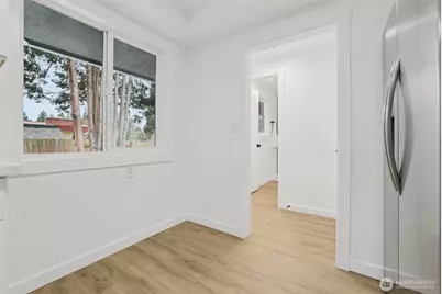 13107 Military Road S, SeaTac, WA 98168 - Photo 14