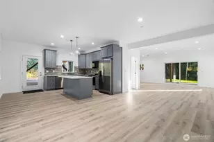 6925 Schweitzer Pl SW, Port Orchard, WA 98367 - Photo 4