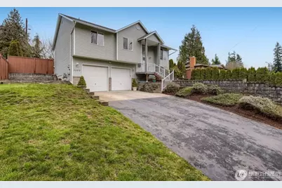 3223 172nd Street SW, Lynnwood, WA 98037 - Photo 2