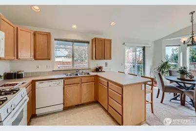 3223 172nd Street SW, Lynnwood, WA 98037 - Photo 4