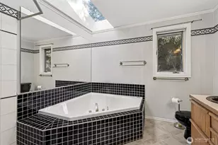 5221 Blvd Ext Rd SE, Olympia, WA 98501 - Photo 14