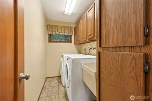 5221 Blvd Ext Rd SE, Olympia, WA 98501 - Photo 10