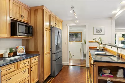 20331 83rd Avenue W, Edmonds, WA 98026 - Photo 14