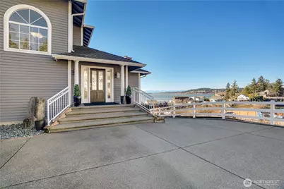 2611 Lemons Beach Road W, University Place, WA 98466 - Photo 32