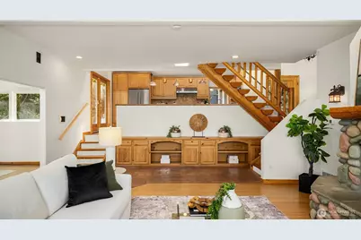 24025 75th Avenue SE, Woodinville, WA 98072 - Photo 8