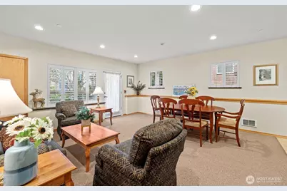 1527 California Avenue SW #401, Seattle, WA 98116 - Photo 34