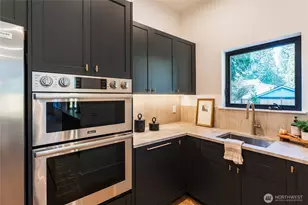 11419 109th Ave NE, Kirkland, WA 98033 - Photo 8