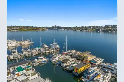 2040 Westlake Avenue N #14, Seattle, WA 98109 - Photo 32