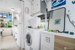 2040 Westlake Ave N, Seattle, WA 98109 - Photo 22