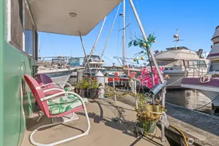 2040 Westlake Ave N, Seattle, WA 98109 - Photo 12