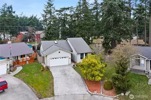 625 NW Mizzen Dr, Oak Harbor, WA 98277 - Photo 2