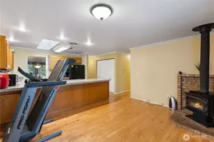 625 NW Mizzen Dr, Oak Harbor, WA 98277 - Photo 10