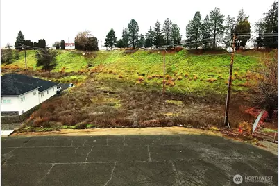 807 Zillah West Road, Zillah, WA 98953 - Photo 2