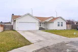 1335 Yost Cir NE, Moses Lake, WA 98837 - Photo 2