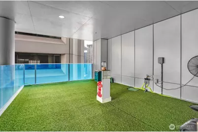 737 Olive Way #2200, Seattle, WA 98101 - Photo 24