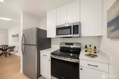 6214 40th Avenue NE, Seattle, WA 98115 - Photo 32