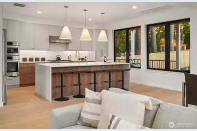 6214 40th Avenue NE, Seattle, WA 98115 - Photo 14