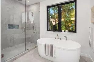 6214 40th Ave NE, Seattle, WA 98115 - Photo 26