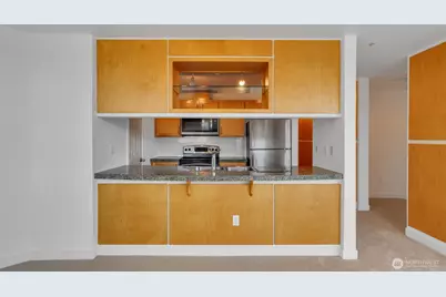 300 110th Avenue NE #605, Bellevue, WA 98004 - Photo 12