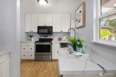 13308 125th Avenue NE, Kirkland, WA 98034 - Photo 8