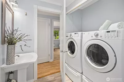 13308 125th Avenue NE, Kirkland, WA 98034 - Photo 16